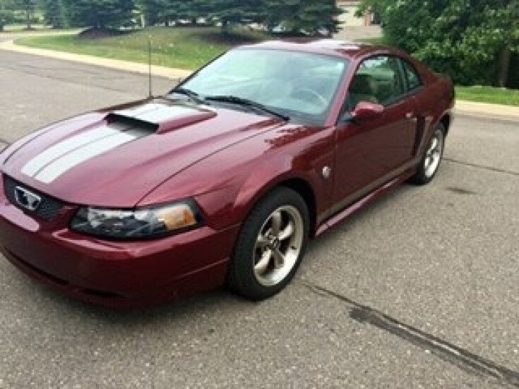 Thumbnail Photo undefined for 2004 Ford Mustang Coupe
